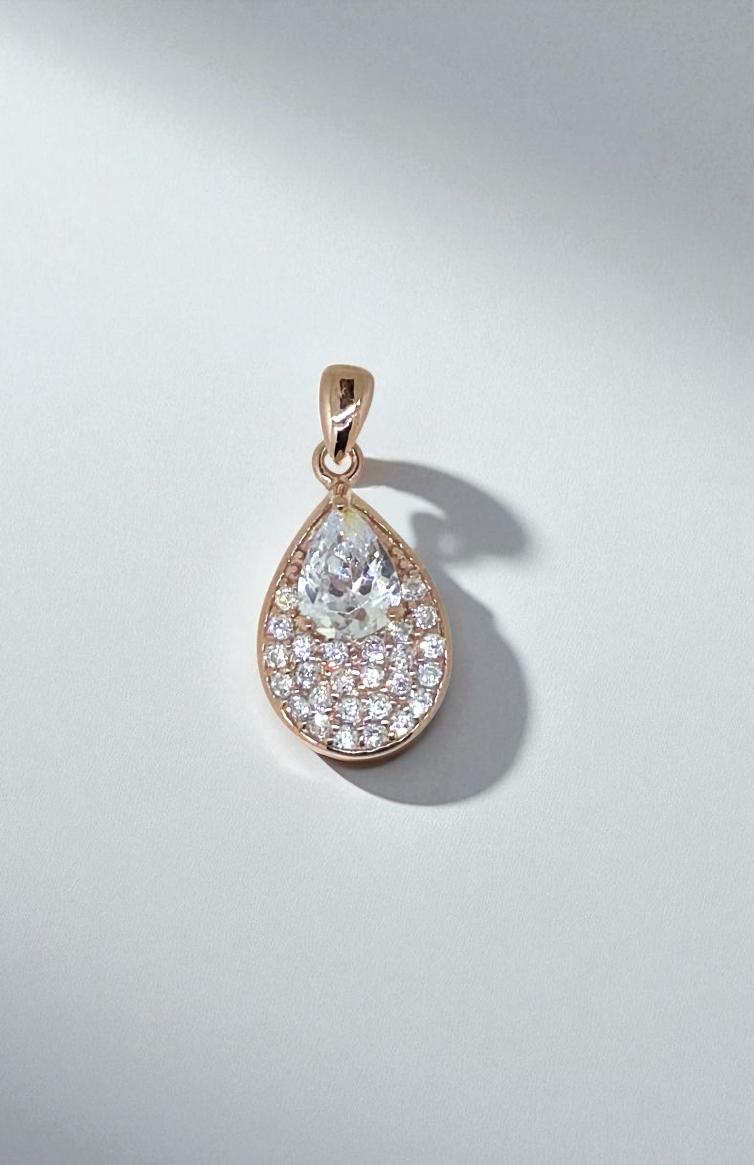 Colgante Gota Eterna