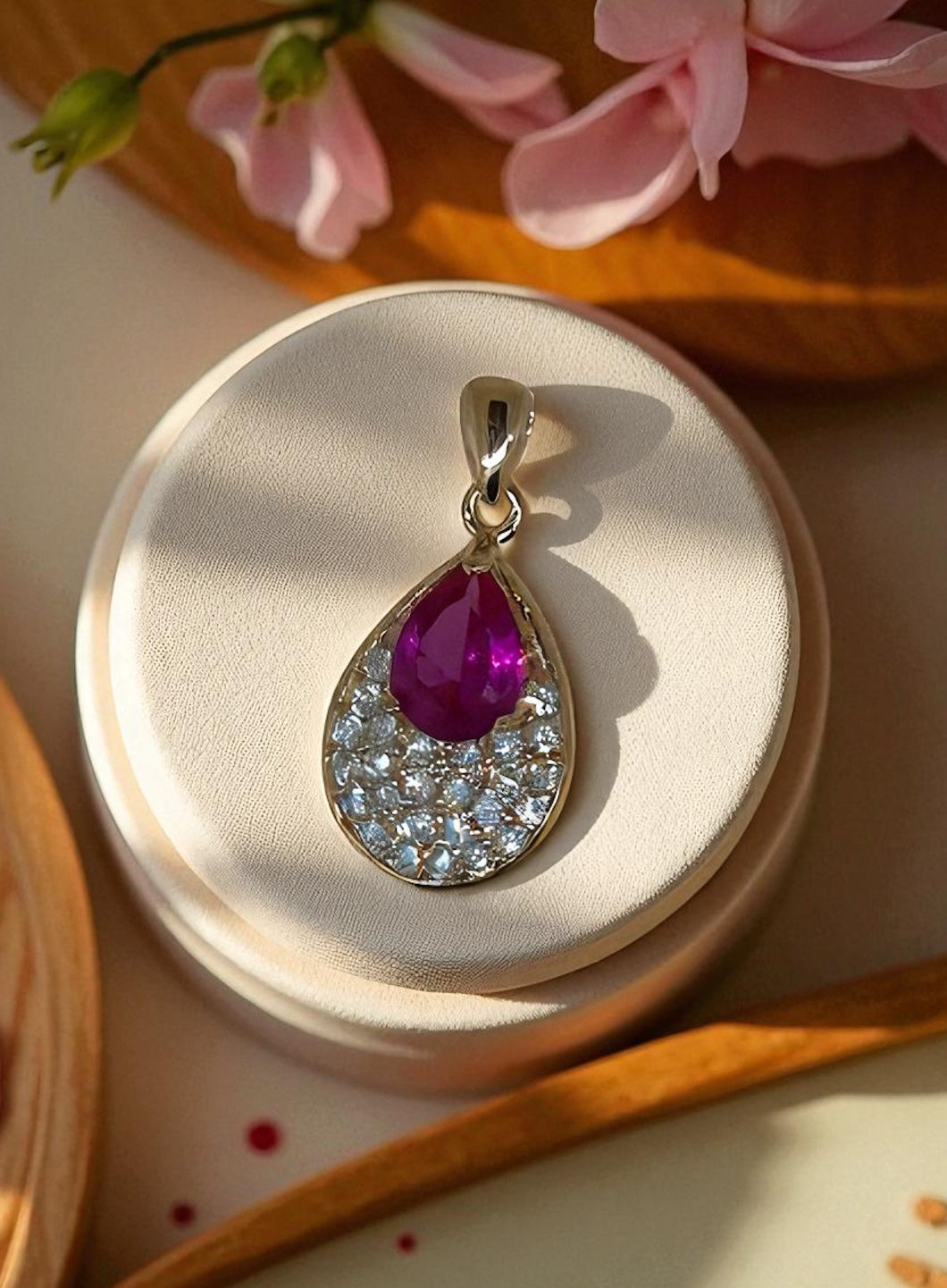 Colgante Lágrima Rubí