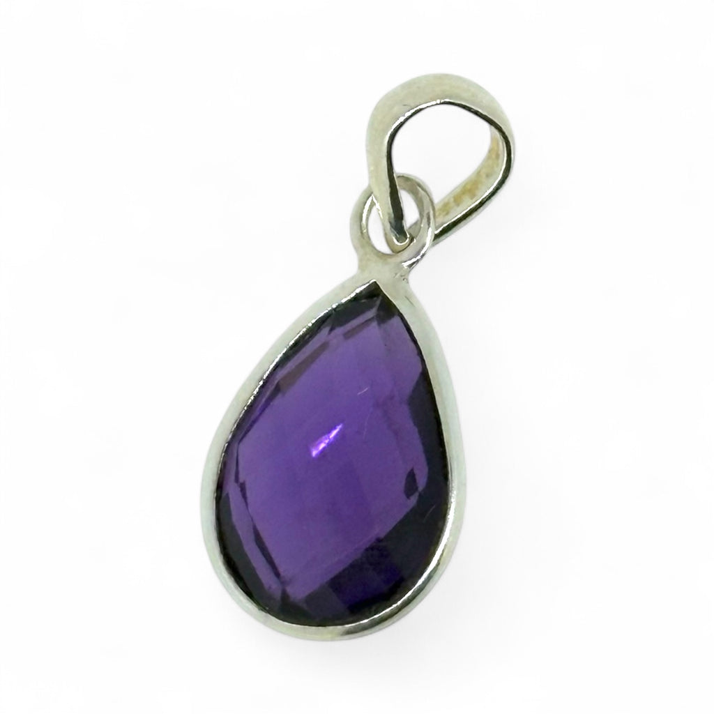 Colgante de Plata con Amatista en Forma de Gota
