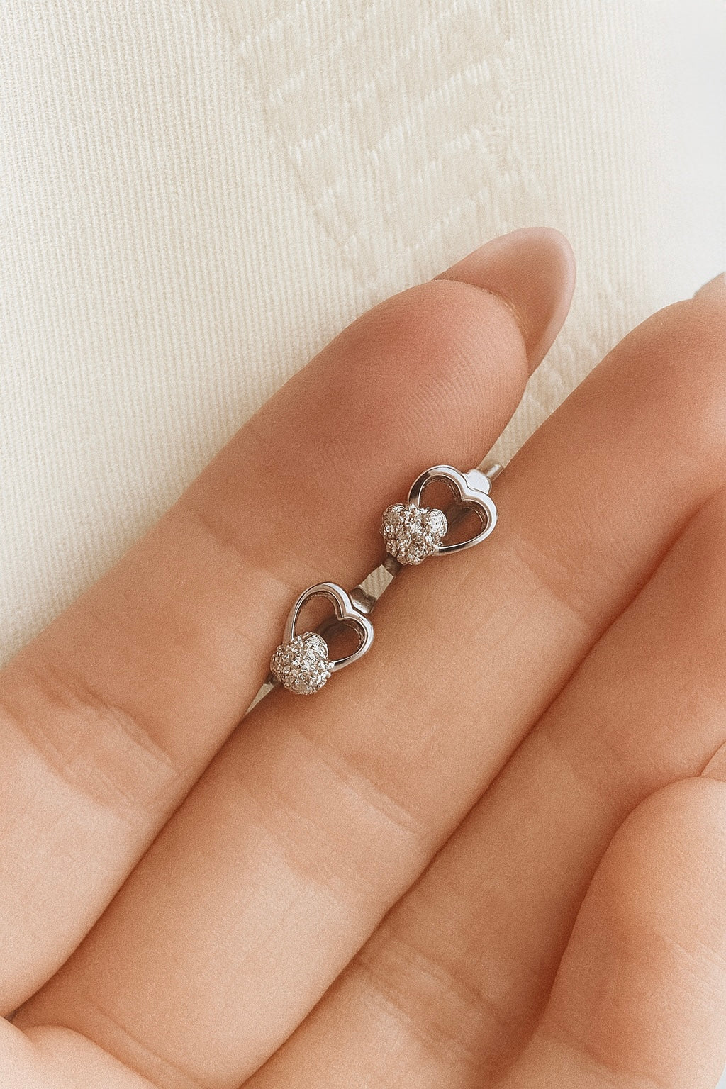 Pendientes de Plata 925 con Corazón y Zirconias