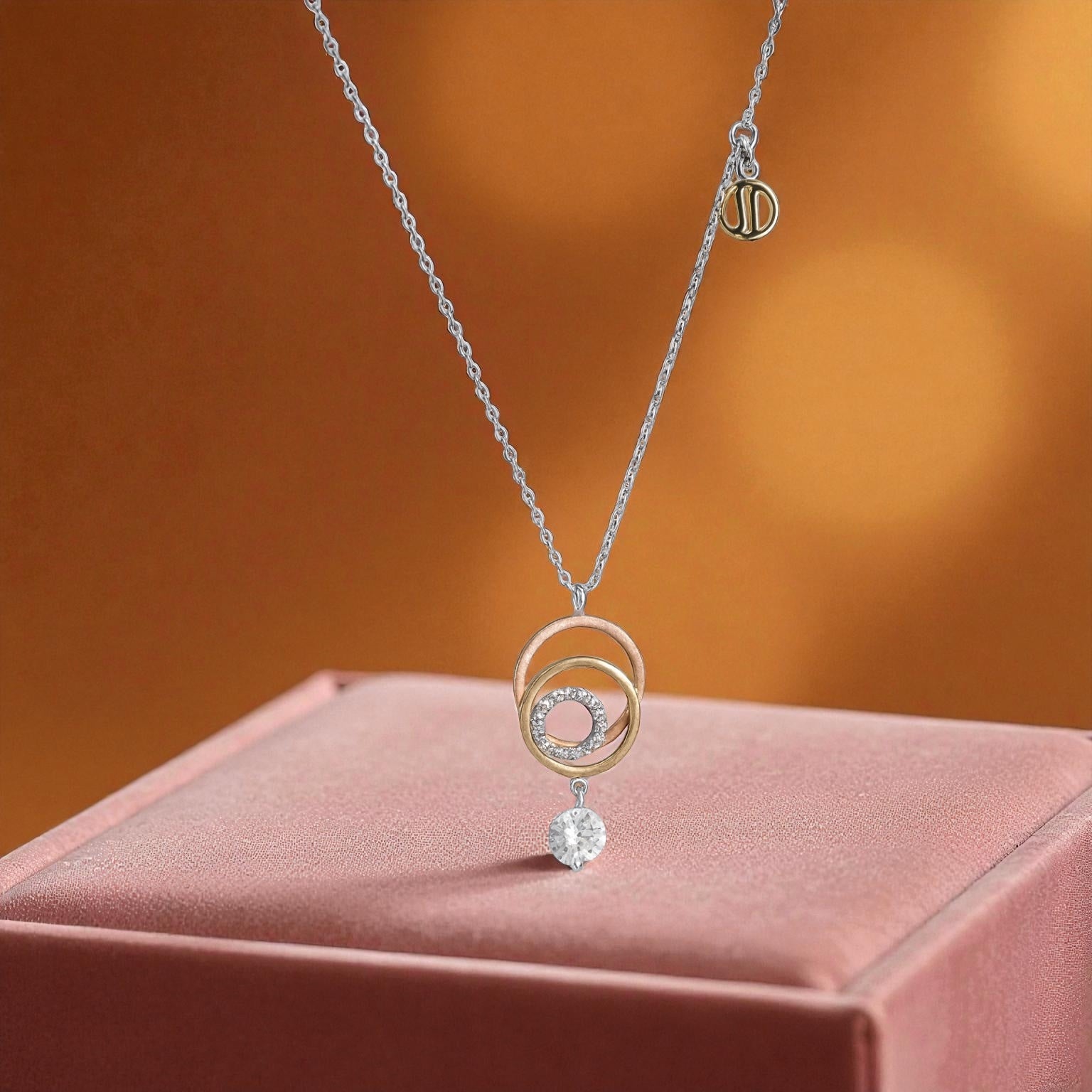 Collar “Aros de Luz”