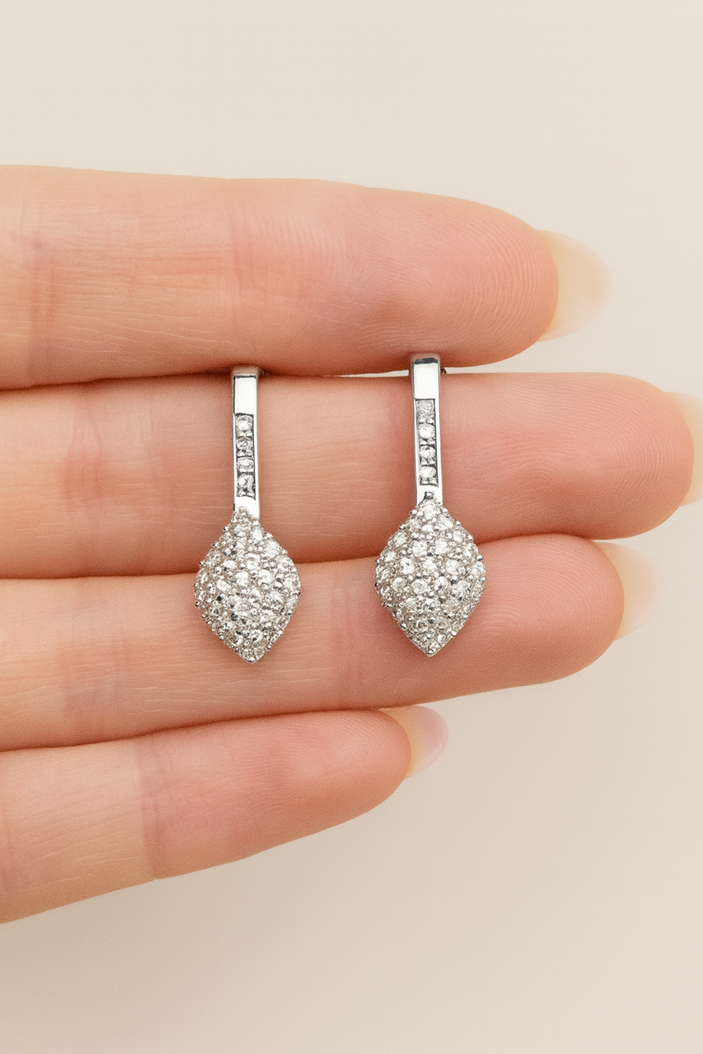 Pendientes de Plata con Circonitas Pavé