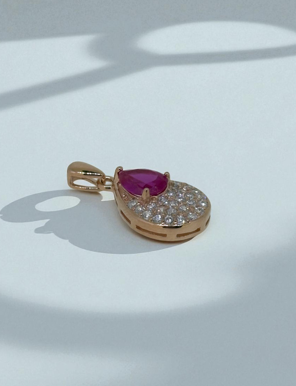 Colgante Lágrima Rubí